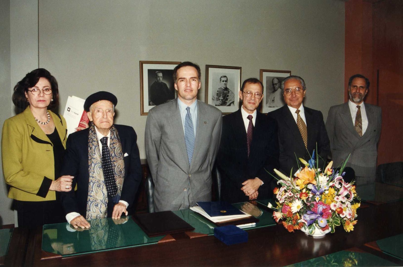 864. Convenio entre la Facultad de Derecho y el Banco Interbank por la creación de la Beca Interbank 2
