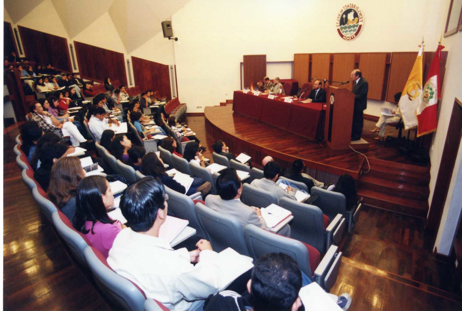 971. Seminario Internacional de Derecho 9