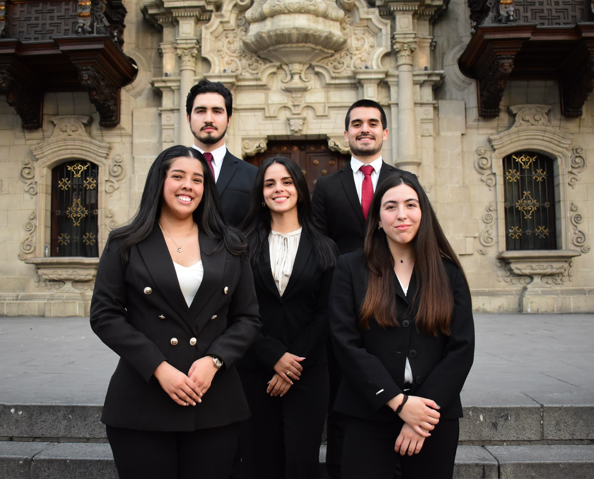 Foto oficial del Equipo Perú al Jessup 2025