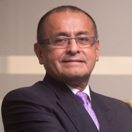 Vidal Galindo Verástegui, de Perú