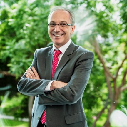 Walter Sciutto, de Perú